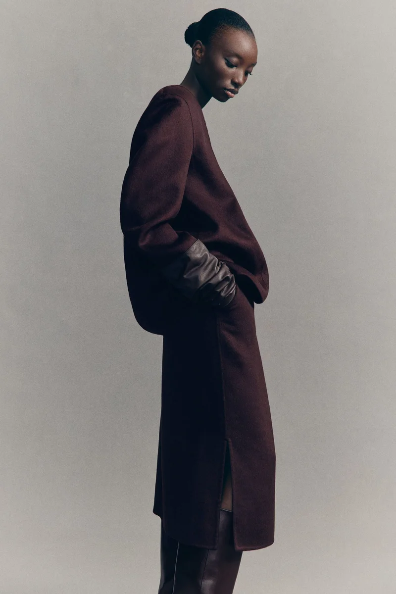 اتش اند ام تنورة ضيقة من مزيج الصوف