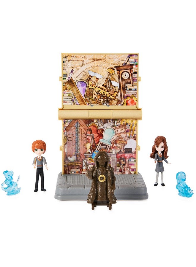 WIZARDING WORLD Harry Potter, Room Of Requirement 2-In-1 Transforming Playset With 2 Exclusive Figures And 3 Accessories, Kids Toys For Ages 5 And Up - Image 3
