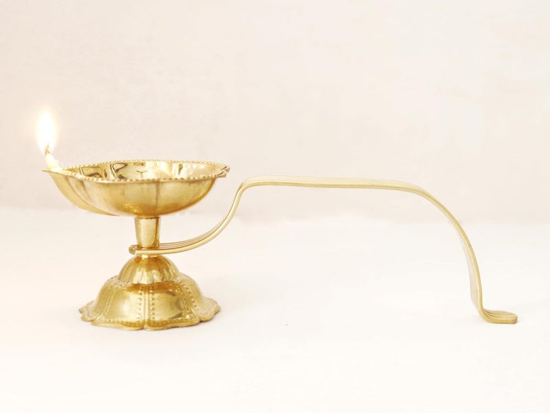 The Spiritual Living The Spiritual Living Brass aarti Diya with Handle Auspicious Diya for Puja Room Home Office Festive Decor Gift for Diwali Ganesh Chaturthi Festival Diya with Handle for Puja  - Image 1