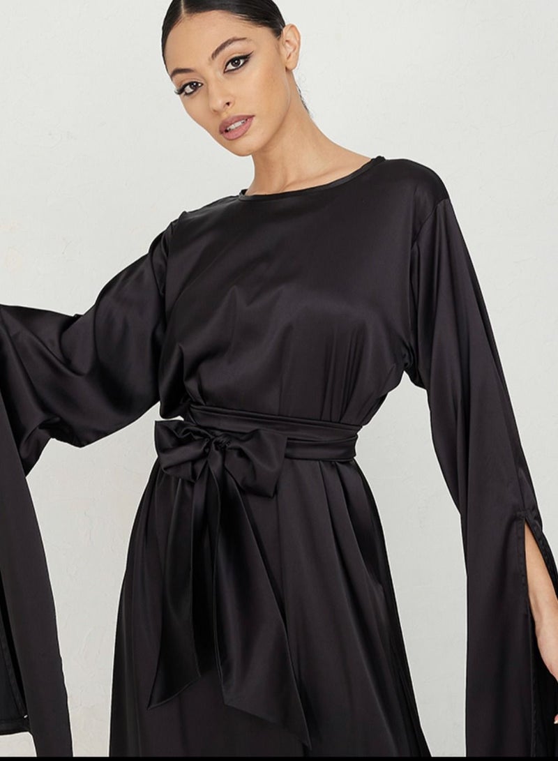 روزيت عباية أكمام طويلة من الساتان - Image 3