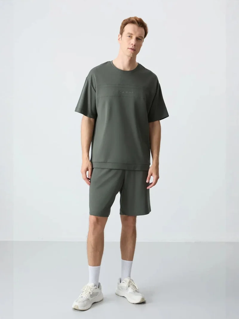 تومي لايف TOMMY Men's Oversized Cotton-Blend T-Shirt And Shorts Set