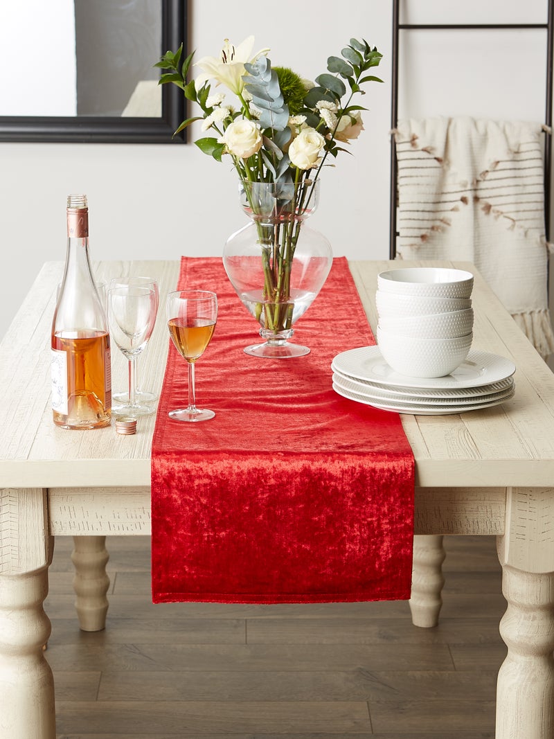 Design Imports عداء طاولة د.آي.آي المخملية الحمراء - Image 2