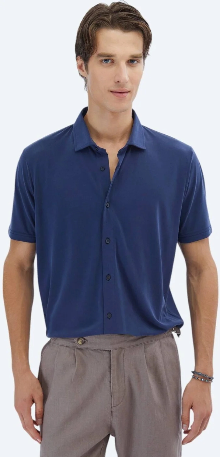 Kip Indigo Plain Regular Fit Casual Shirt