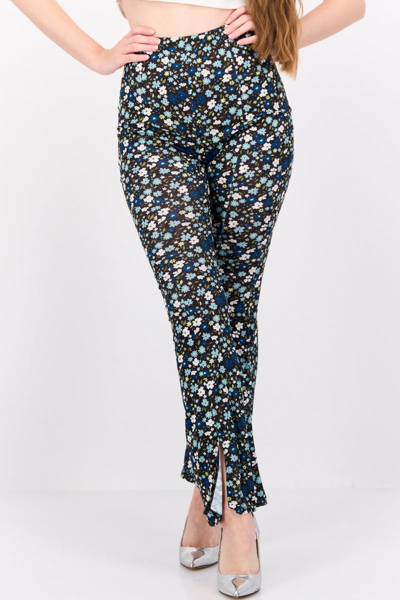 Missguided Women Regular Fit Floral Print Wide Leg Pants, Black - Image 1