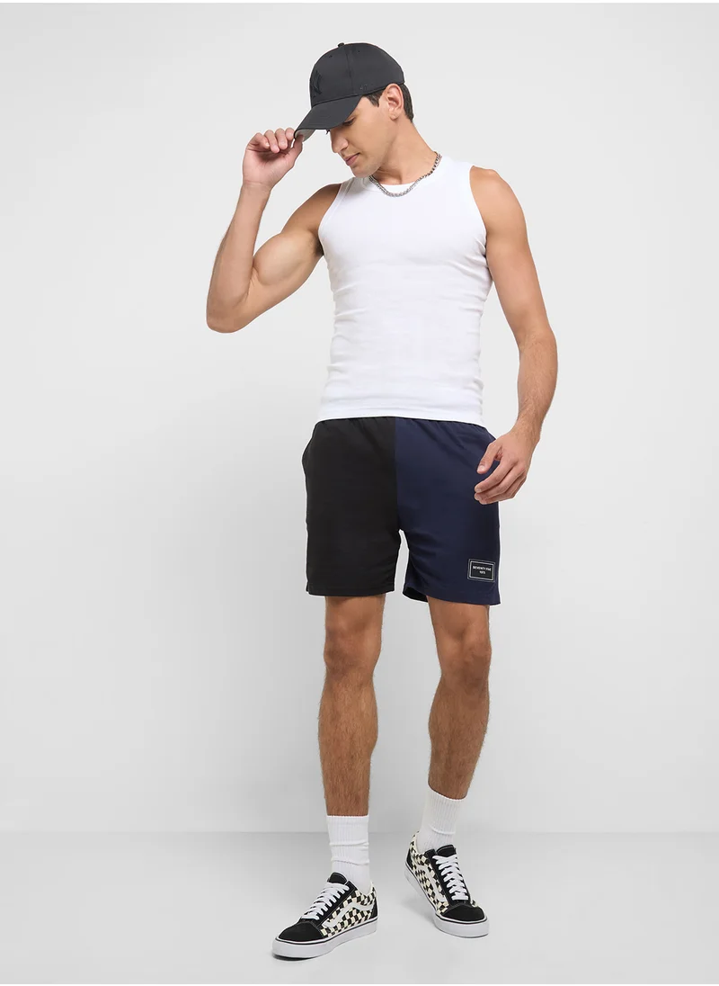 سفنتي فايف بيسيكس Casual Shorts