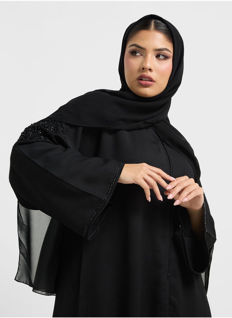 hayas closet Embellished V-Neck Flared Sleeve Abaya  - Image 4