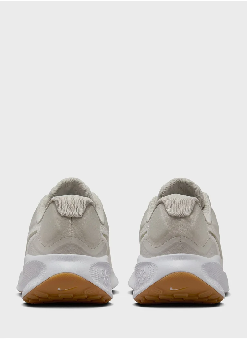 Nike Revolution 7
