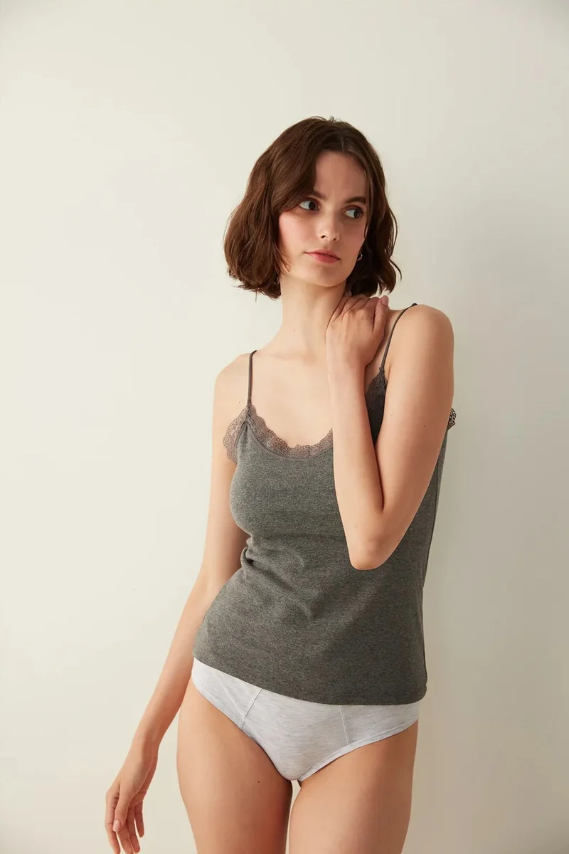 Penti PENTI Thin Strap Lace Detail Tank Top