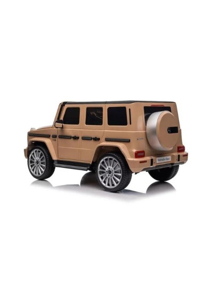 Mercedes-Benz Mercedes-Benz G500 Ride-On Car - Brown  - Image 3