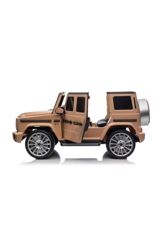 Mercedes-Benz Mercedes-Benz G500 Ride-On Car - Brown  - Image 5