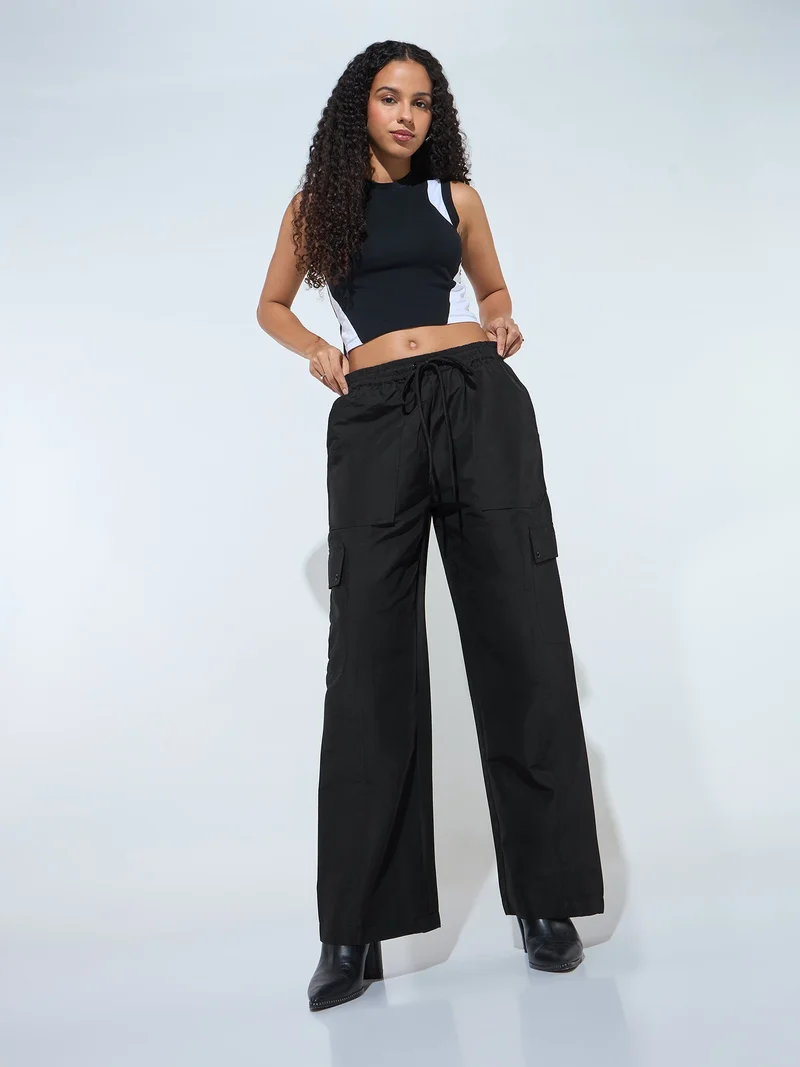 Outzidr  Black Baggy Fit Trouser for Women | Best Price UAE