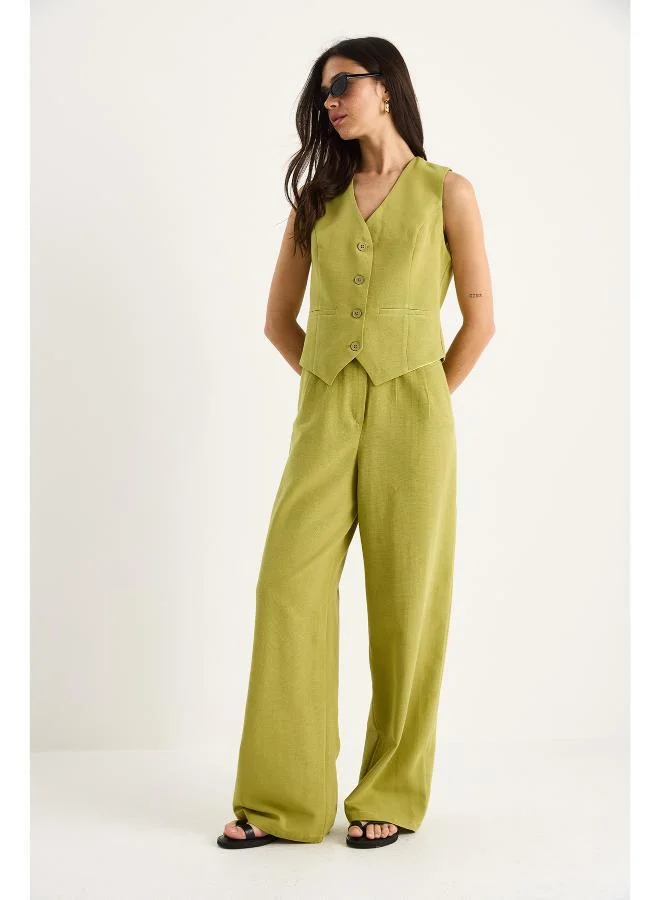 جينجر Button Up Relaxed Fit Vest & Pant Coord Set