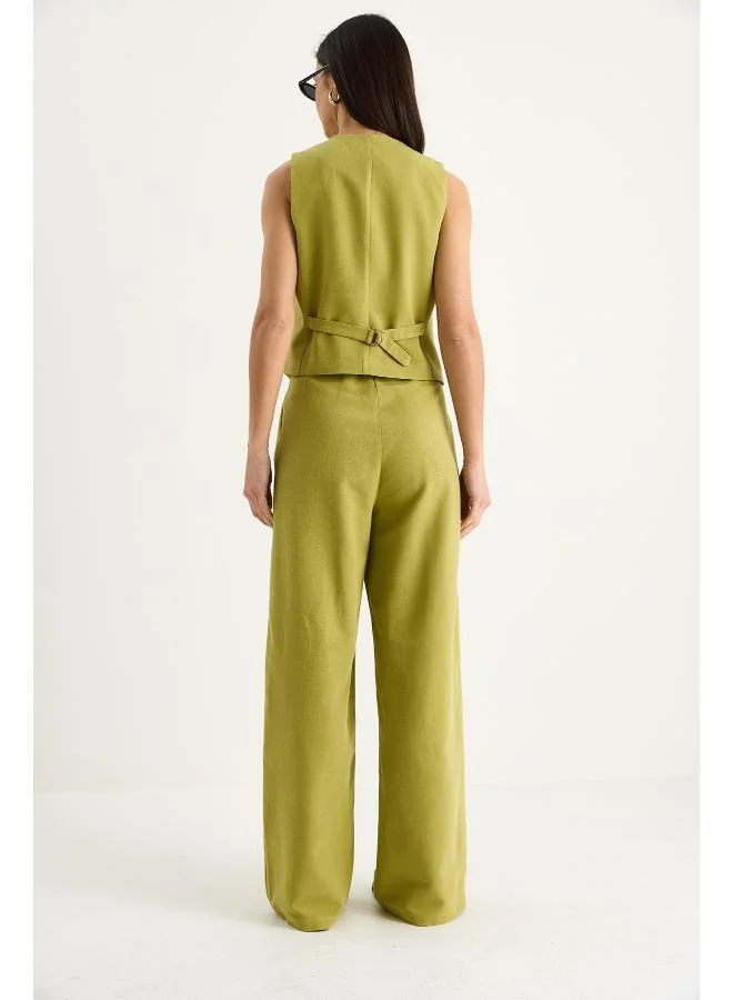 جينجر Button Up Relaxed Fit Vest & Pant Coord Set