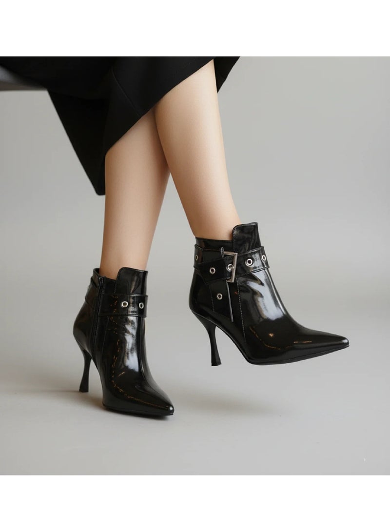 Vbranda Stylish ankle boots crafted from glossy leather - Image 1