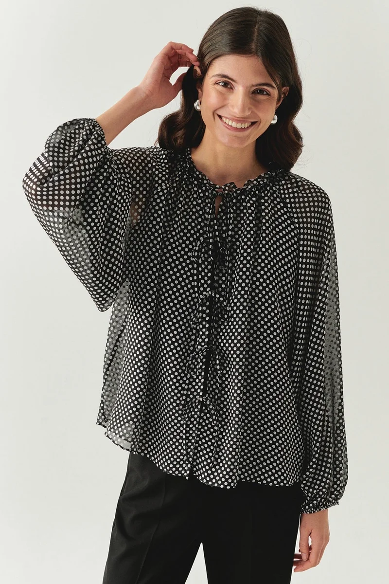 EXQUISE Polka Dot Long-Sleeved Drawstring Regular Grey Black Shirt