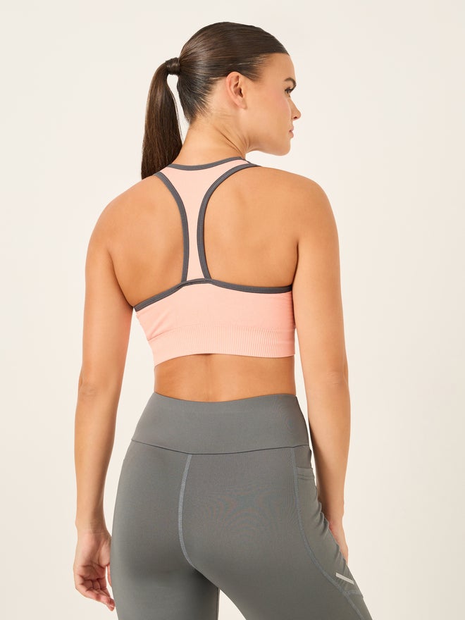 Styli Styli Active Contrast Trim Scoop Neck Sports Bra  - Image 4