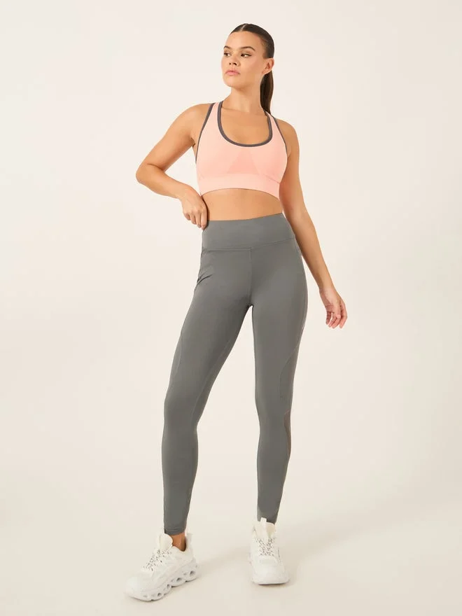 ستايلي اكتيف حمالة صدر رياضية بياقة واسعة بتفاصيل متباينة من ستايلي اكتيف