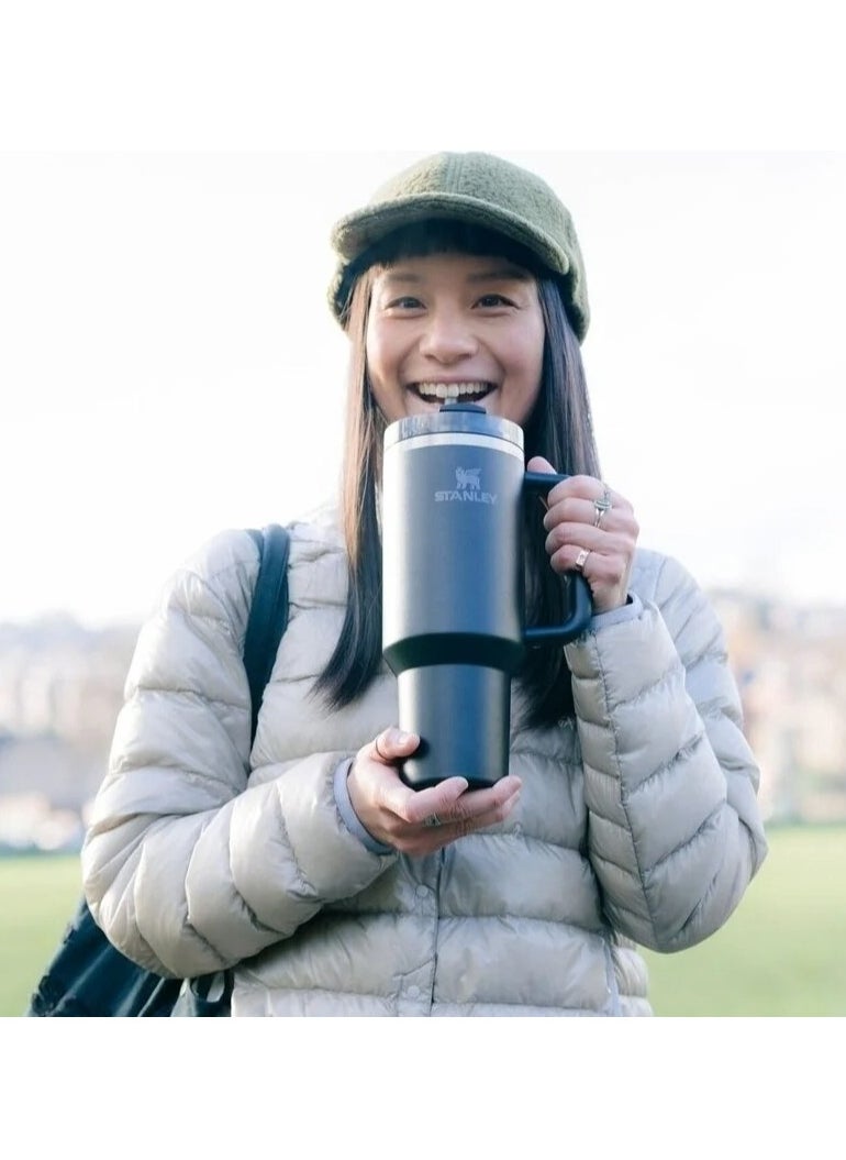 Quencher H2.0 FlowState Vacuum Insulated Tumbler – 40oz Black Stainless Steel Travel Mug with Leakproof Lid and Reusable Straw – Double-Walled, BPA-Free & Eco-Friendly – Keeps Drinks Hot for 7 Hours & Cold for 24 Hours – Durable, Portable, and Ideal for Work, Gym, or Outdoor Use