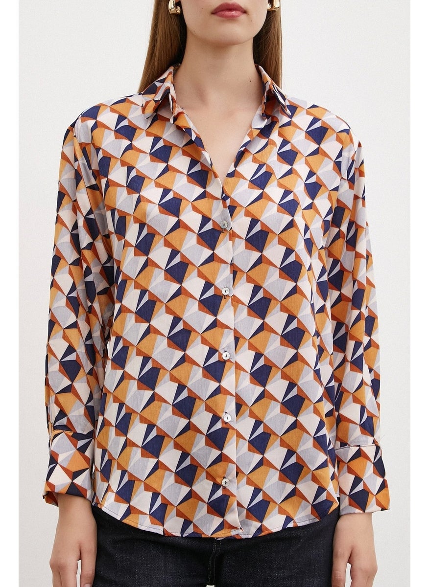 Never More Patterned Satin Shirt Powder  - Image 2