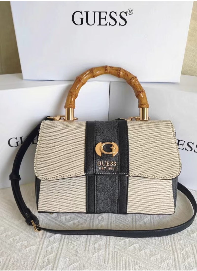 GUESS BY MARCIANO GU.ESS.Womens Shoulder Bag 