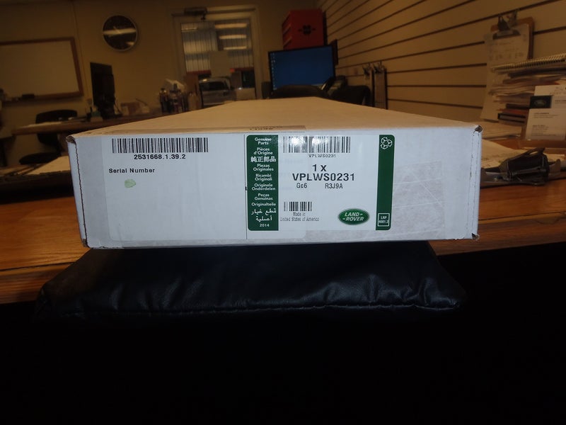 LAND ROVER GENUINE ACCESORY WINDSHIELD SUNSHADE 2014-2016 RANGE ROVER SPORT VPLWS0231 - Image 2