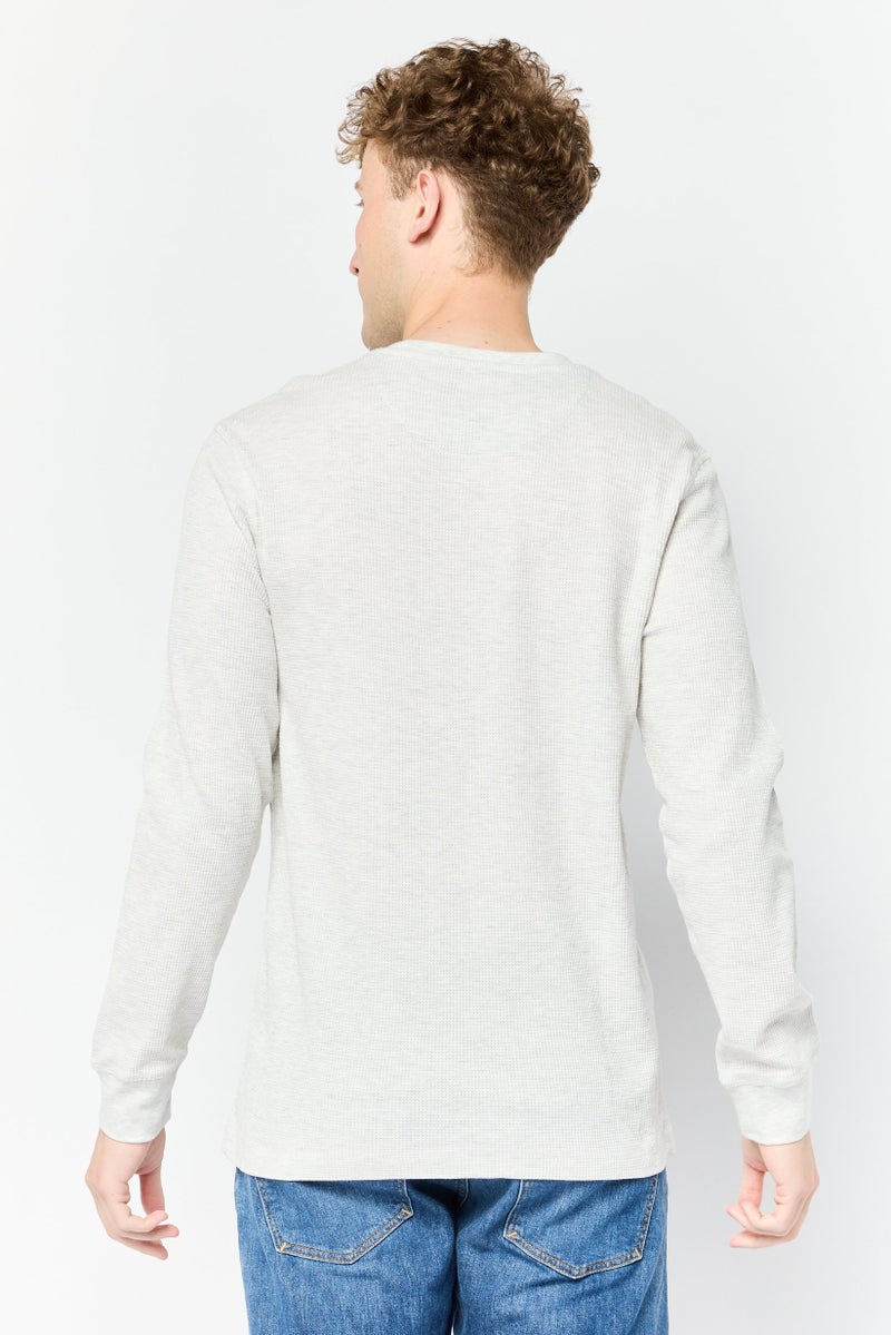 Chaps Men Crew Neck Long Sleeve Embroidered Logo Sweatshirt, Light Grey - Image 4