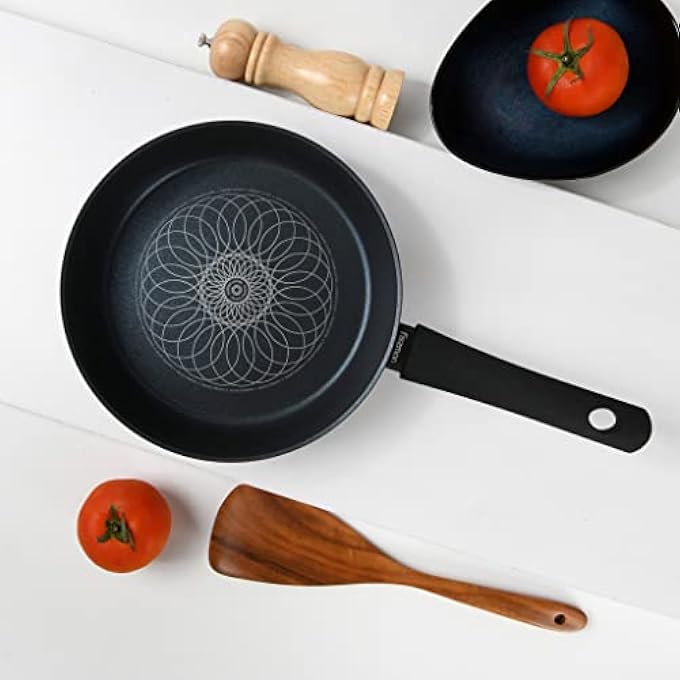 فيسمان مقلاة عميقة من الألومنيوم، مقاس 26 سم، مقلاة غير لاصقة، عمق 65 سم، سلسلة مونيك، قاعدة حثية، متوافقة مع جميع مواقد الطهي، مقبض باكليت ناعم الملمس للقلي العميق والتشويح. - Image 1