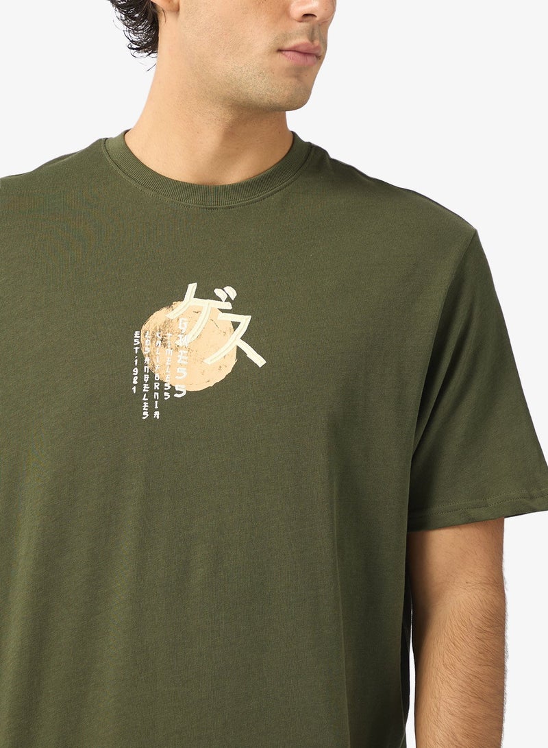 جس تيشيرت بطبعة فنية بياقة دائرية - Image 3