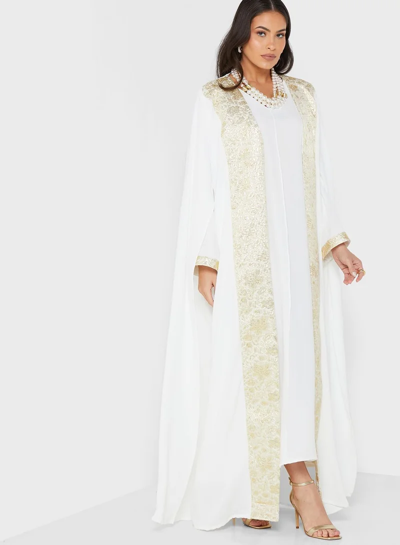 MAISON ARABELLE Cape Sleeve Embroidered Jalabiya