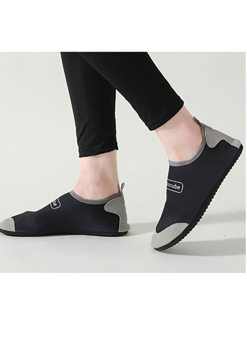 VUCATIN Water Shoes for Men Women Quick-Dry Aqua Socks Slip-on Beach Shoes Swimming Shoes Barefoot Yoga Socks for Sport Beach Swim Surf Yoga Exercise (E)  - Image 2