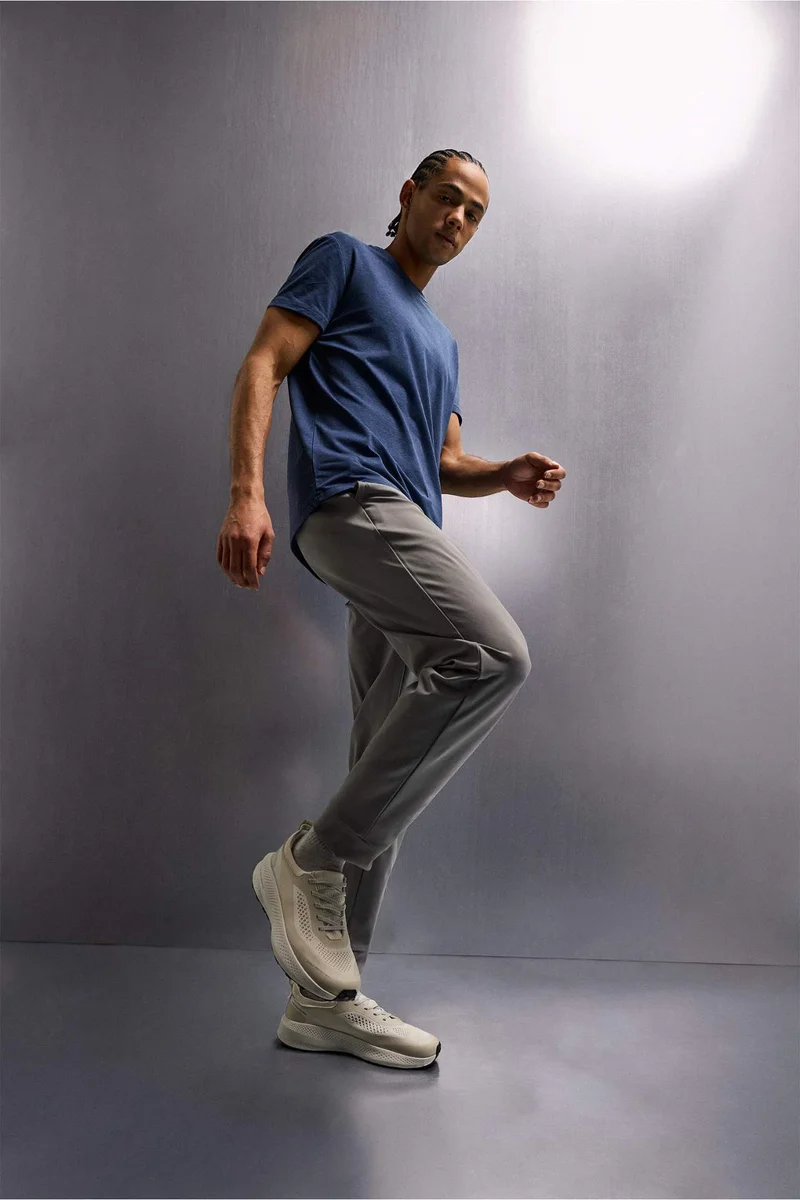 ديفاكتو Slim Fit Standard Leg Jogger