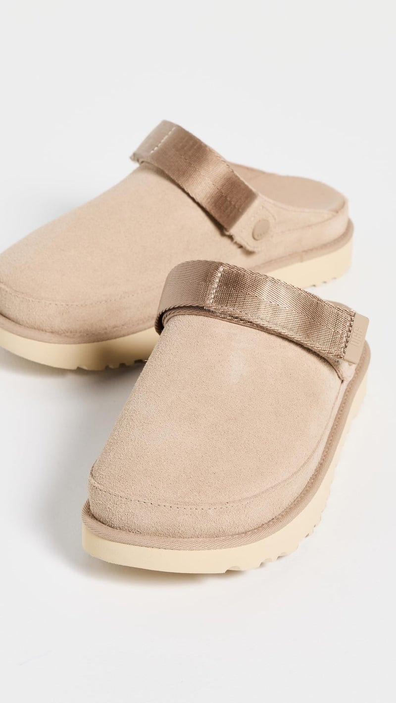 UGG Women's Goldenstar Clog Shoe, Sand, 8.5 - Image 5