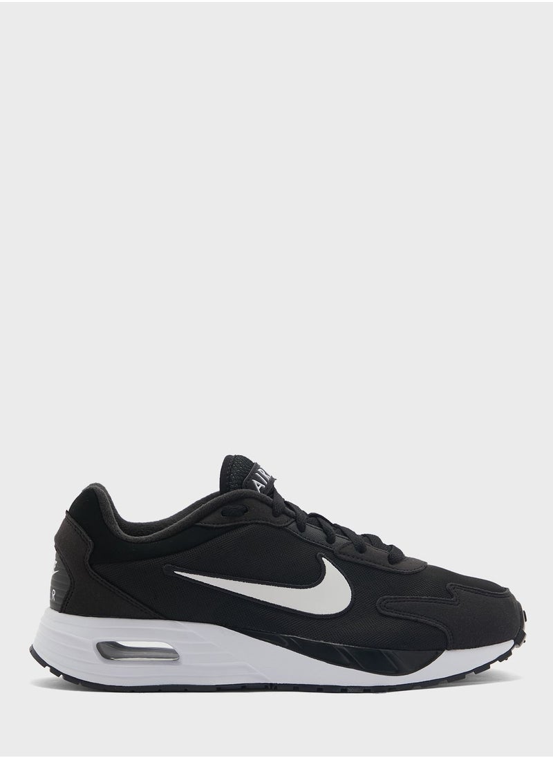 Nike - Air Max Solo - Image 1