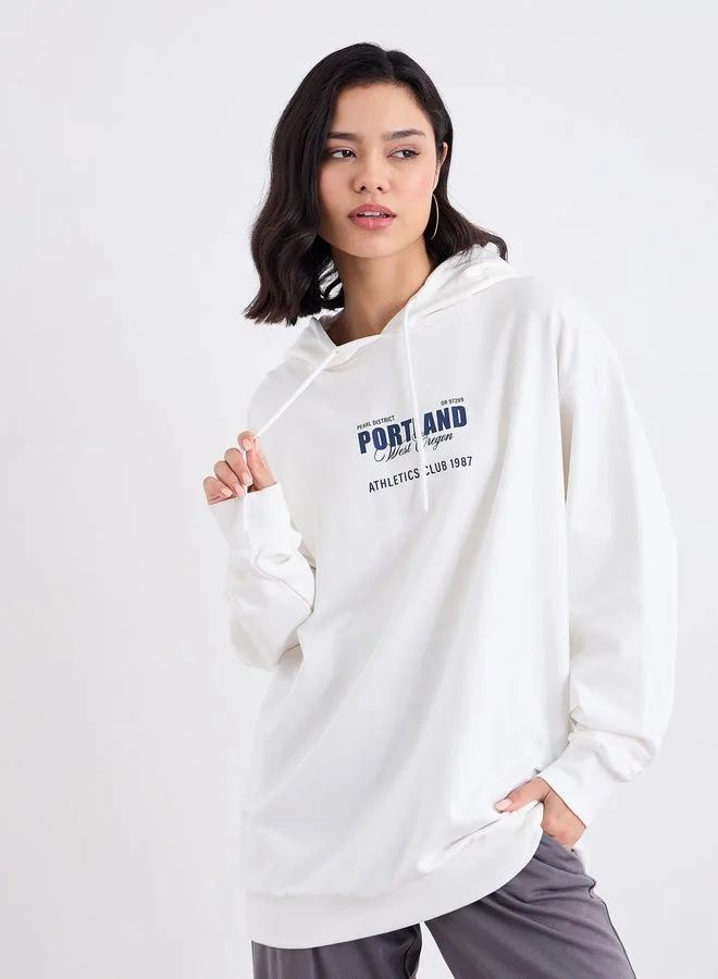 ستايلي هودي طويل أوف وايت بطبعة شعار