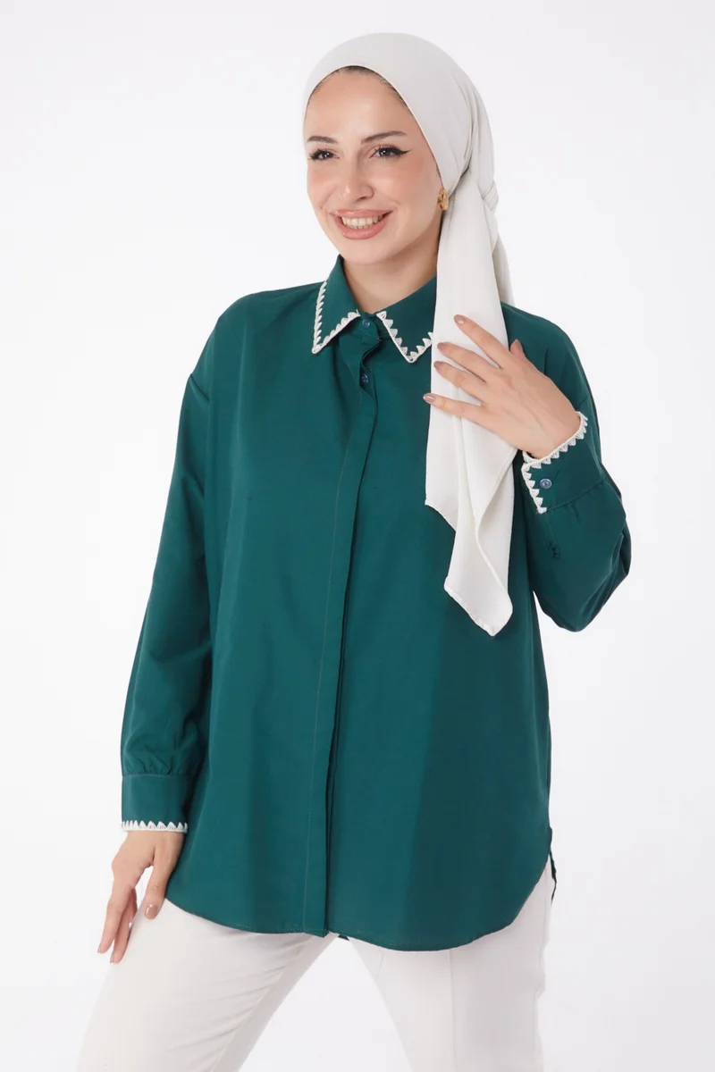 Tofisa Plain Shirt Collar Women's Green Rose Embroidered Shirt - 13253