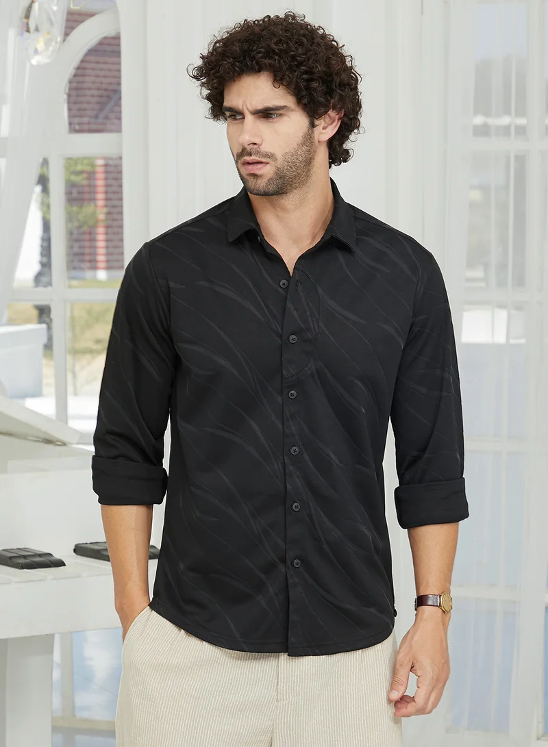 Campus Sutra Men's Onyx Black Scratch-Tactile Shirt