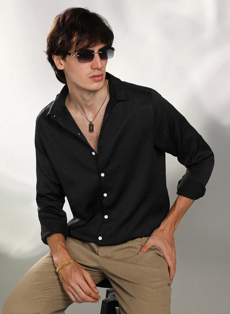 Campus Sutra Men's Onyx Black Abstract-Textured Shirt