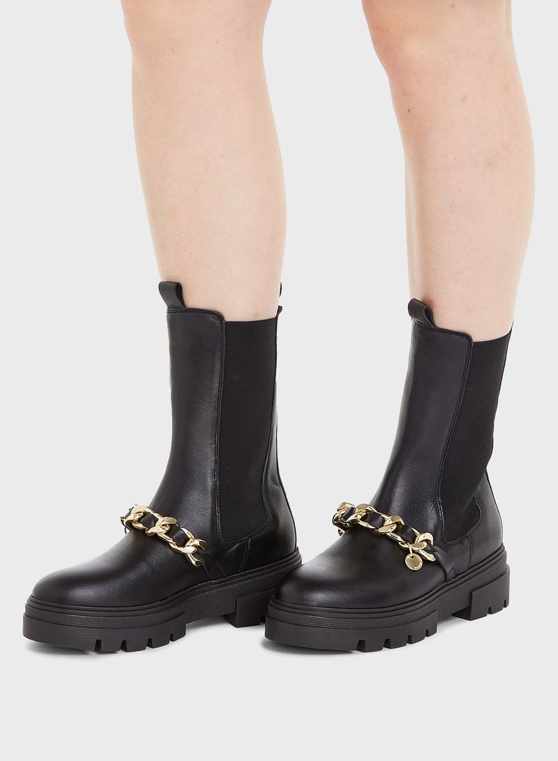 Monochromatic Chain Detail Chelsea Boots