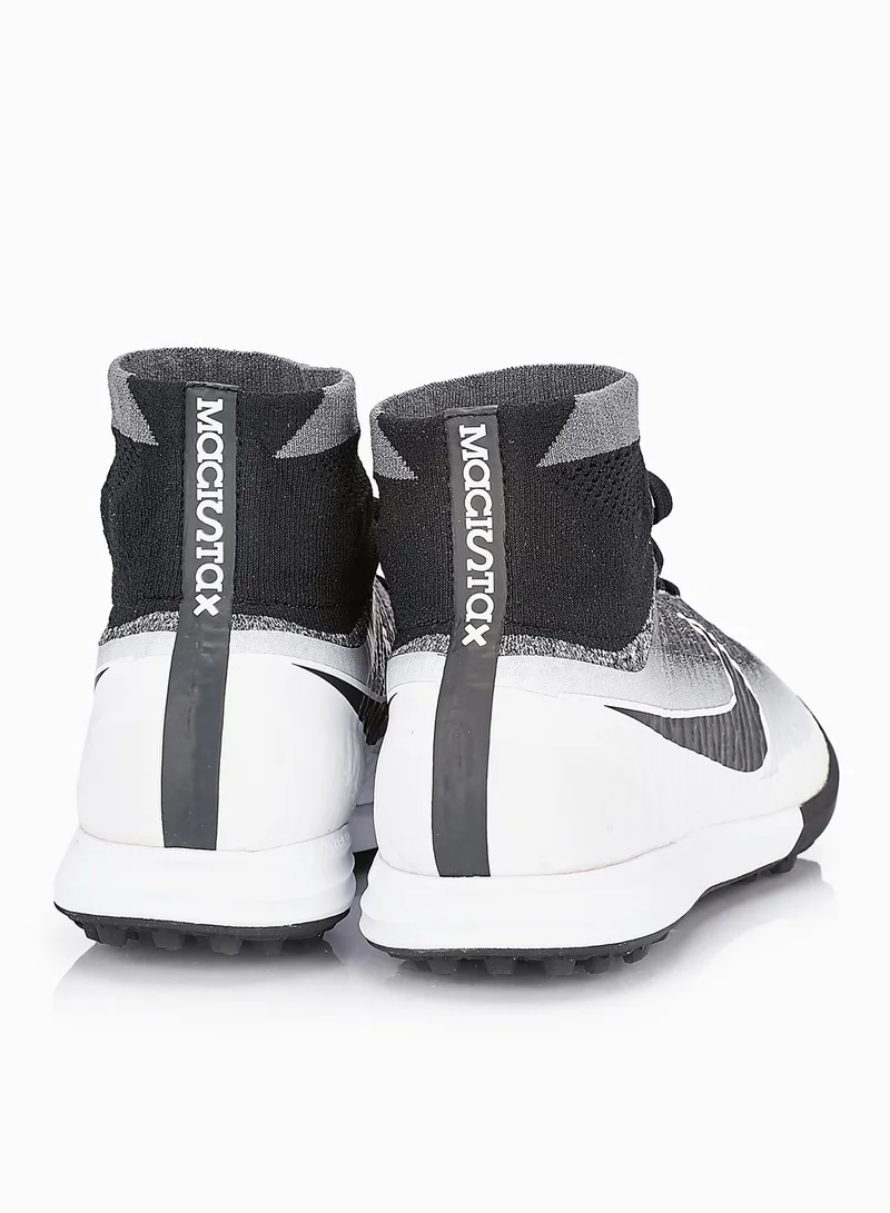 Nike Magistax Proximo TF