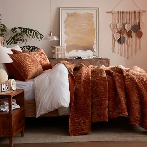 LEAONME Oversized King Quilt 120''x120'', Lightweight Burnt Orange Velvet Comforter Set with 2 Matching Shams, Soft Cross Stitch Bedspread Coverlet, Oversized King Bedding Set for All Season - Image 3