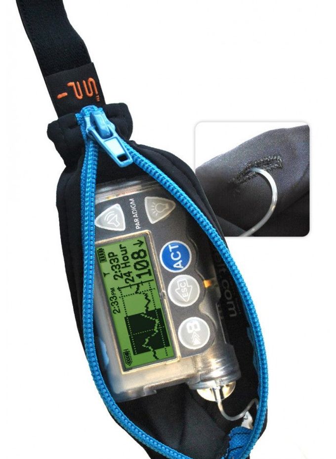 SPIbelt Diabetic Running Belt For Adults, Adjustable Waist, No Bounce, Expandable And Discreet Insulin Pump Pocket, No Logo Band, Black With Black Zipper - Image 3