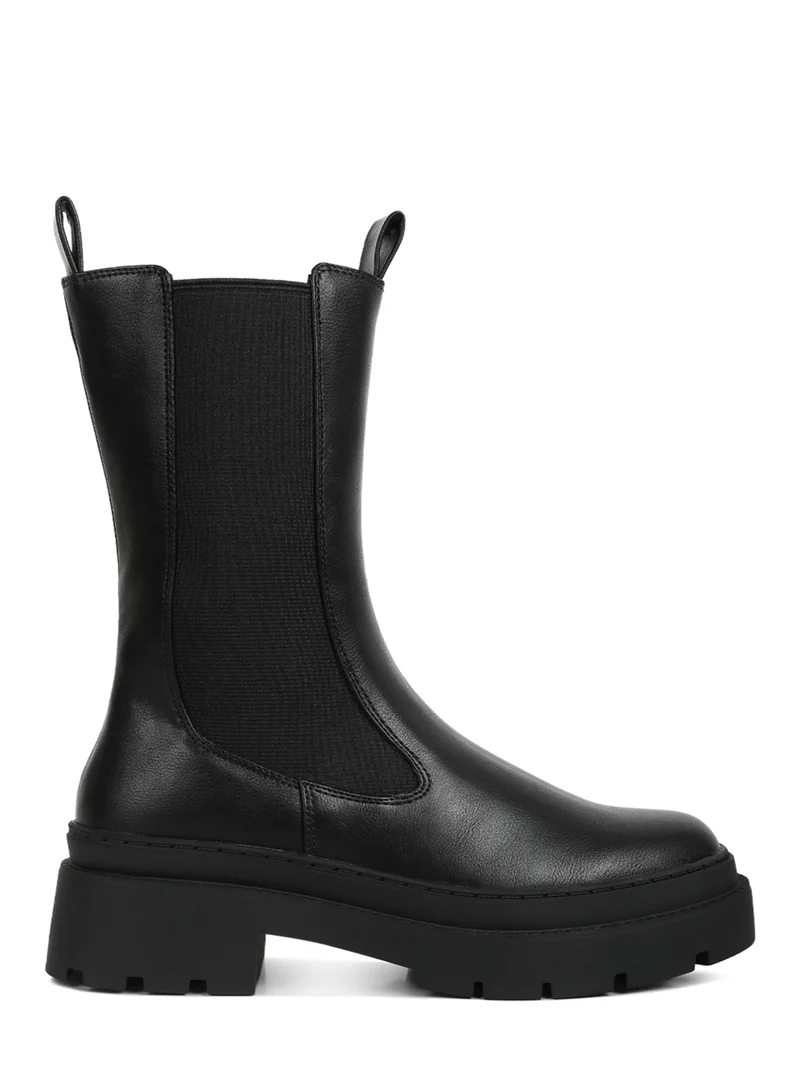 Elasticated Gussets Lug Sole Boots in Black
