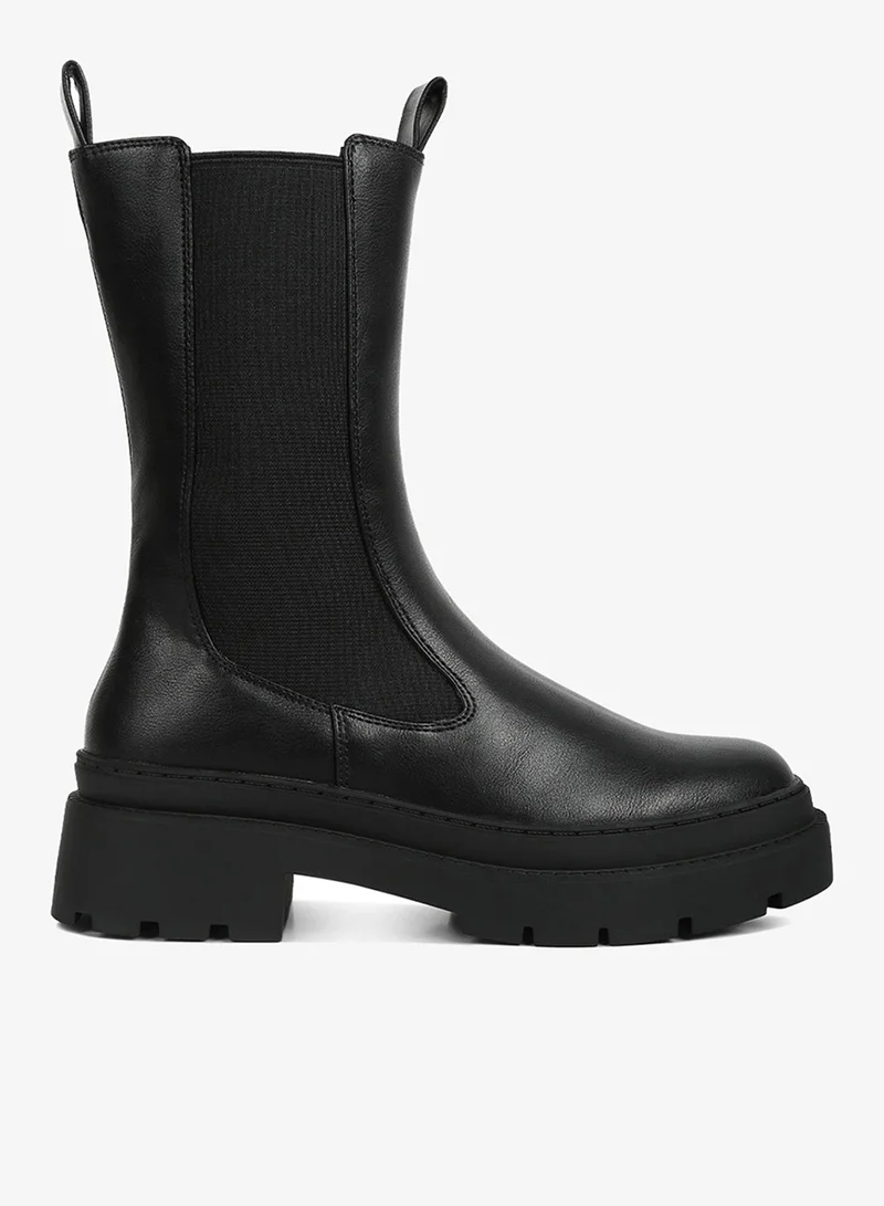 Elasticated Gussets Lug Sole Boots in Black