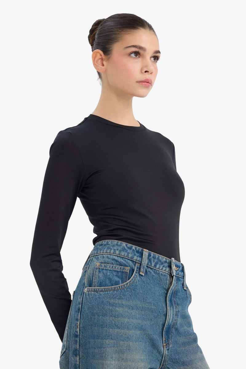 DeFacto Fitted Crew Neck Long Sleeve T-Shirt - Image 3