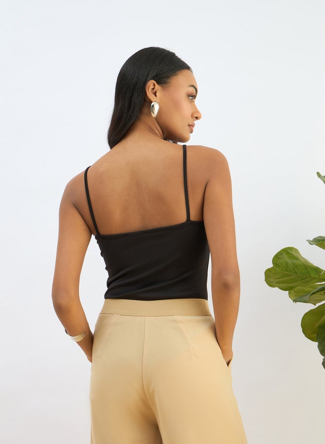 ساسافراس سوت نسائي أسود بحمالات من الكروشيه - Image 5