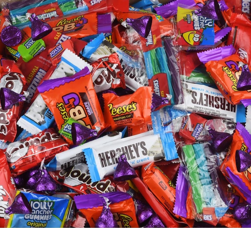 Chocolate & Candy - 2 lb Bulk Variety Pack with Individually Wrapped Treats - for Parties & Sharing