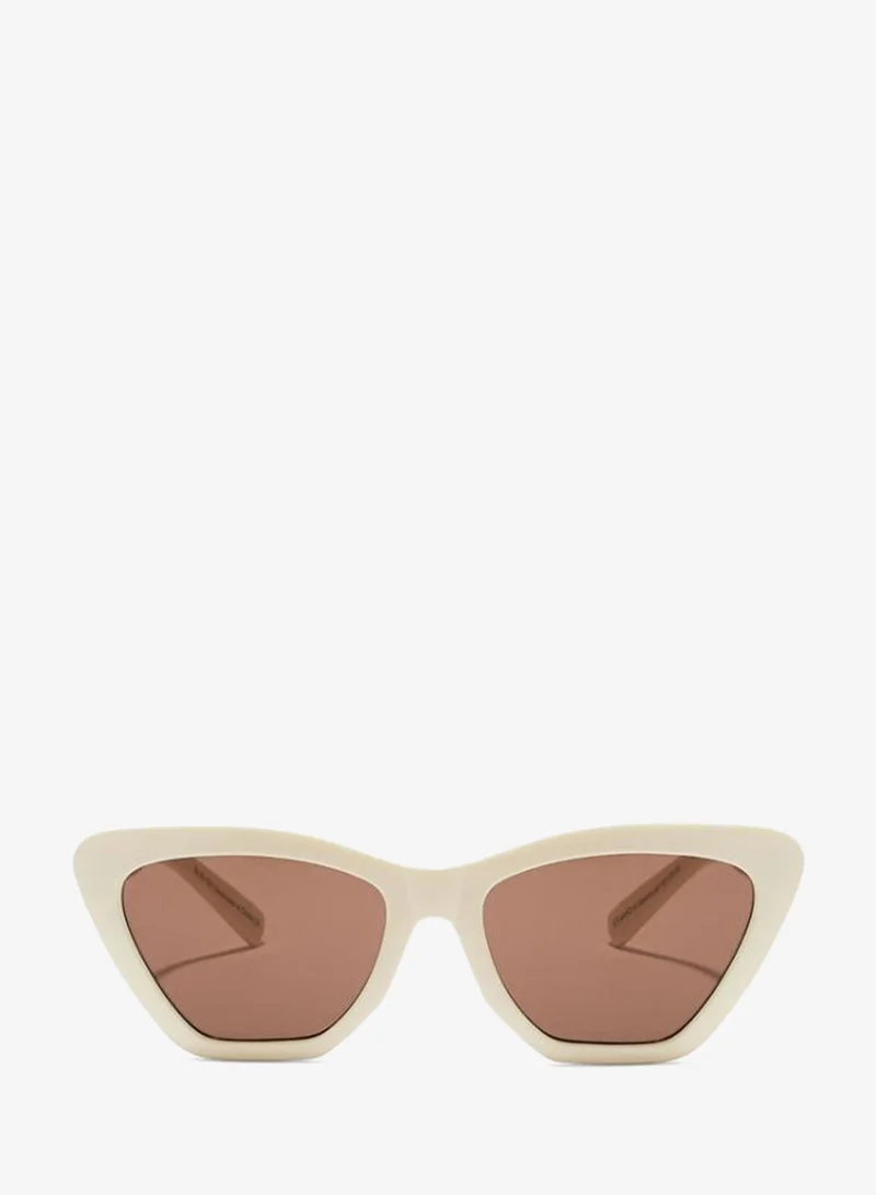Blackout BlackOut HATTIE Women White Sunglasses - Frame Material: Thermoplastic Rubber (TR90)- Frame Color: White-Lens Color: Brown  - Full Rim