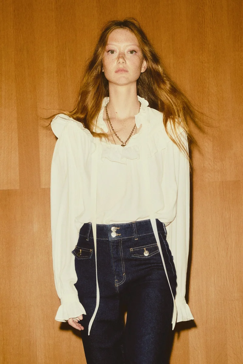 H&M Frill-trimmed blouse