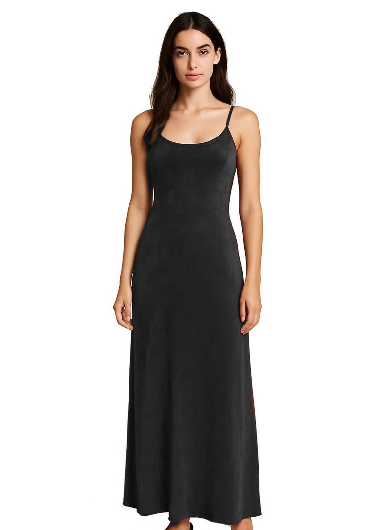 Women's velvet nightgown