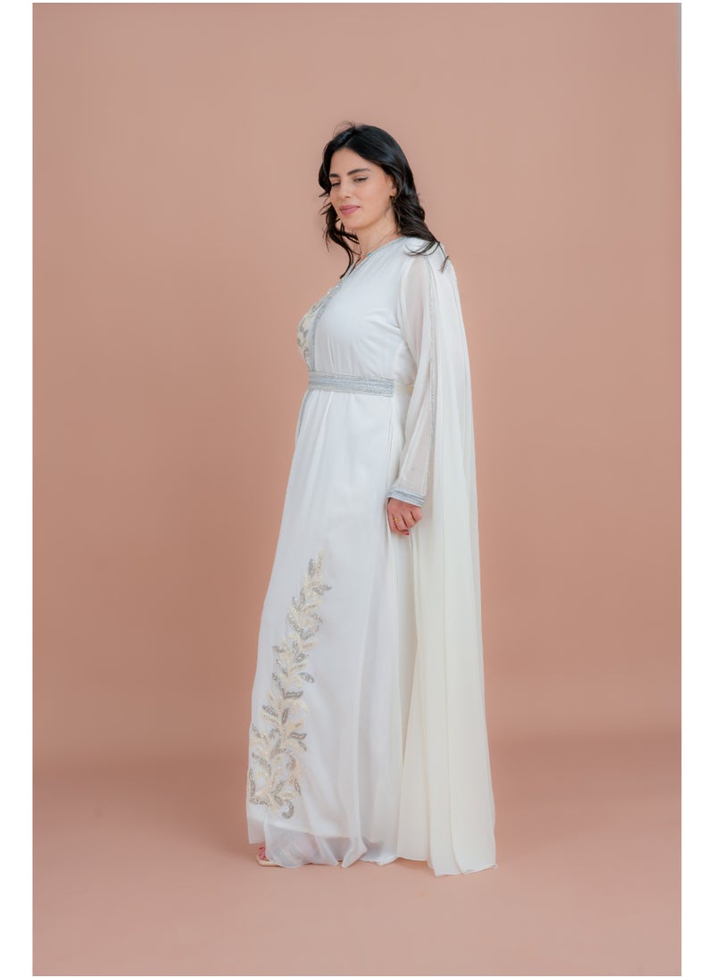 اكسا قفطان أنيق بحزام من قطعتين  - Image 3
